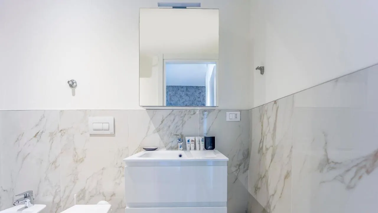 Apartment Italianway - The B Village New Milan
