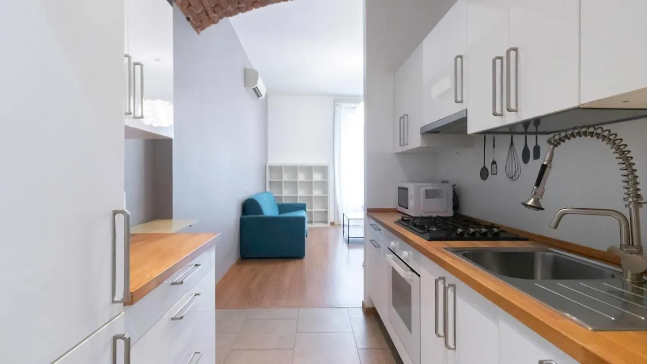 Apartment Italianway - The B Village New Milan